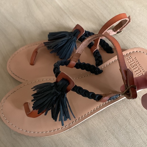 Hollister | Shoes | Hollister Faux Leather Sandals | Poshmark